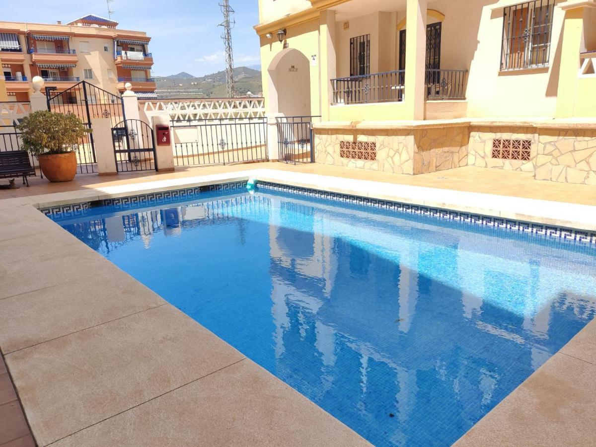 Precioso Apartamento Con Piscina Cerca De La Playa Torrox Costa 马拉加 外观 照片